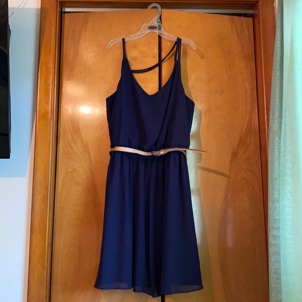 navy blue dress with rose gold belt